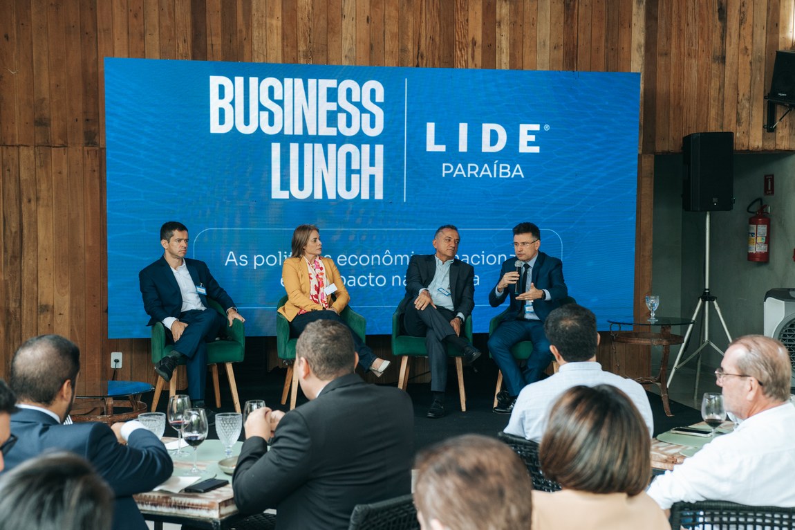 SEPPP PB participa de reunião com líderes empresariais e apresenta Carteira de Projetos